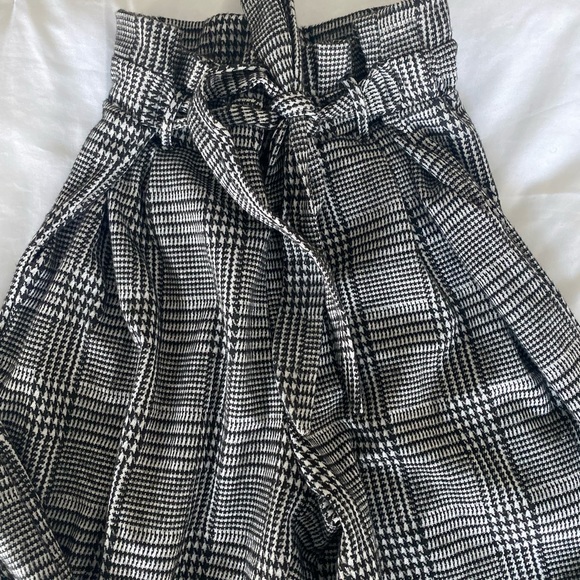 Women’s Plaid Dressy Pants - Picture 3 of 4